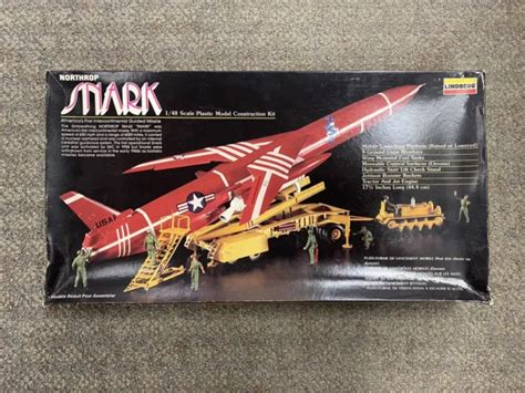 Lindberg 148 Scale Northrop Snark Intl Guided Missile Plastic Model