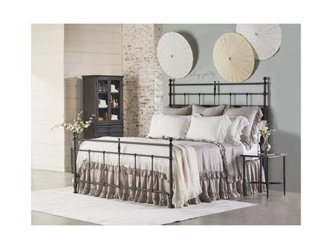 Magnolia Home By Joanna Gaines Traditional King Vintage Metal Trellis