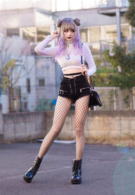 30 Pastel Goth Looks For This Summer Summer Goth Outfits Pastel Goth