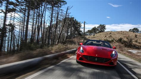 Video Review 2017 Ferrari California T Handling Speciale