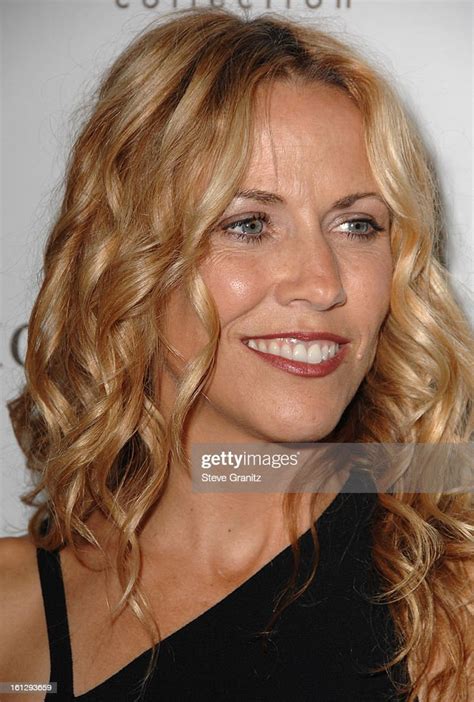 Sheryl Crow Arrives At Elle Magazines 15th Annual Women In Hollywood