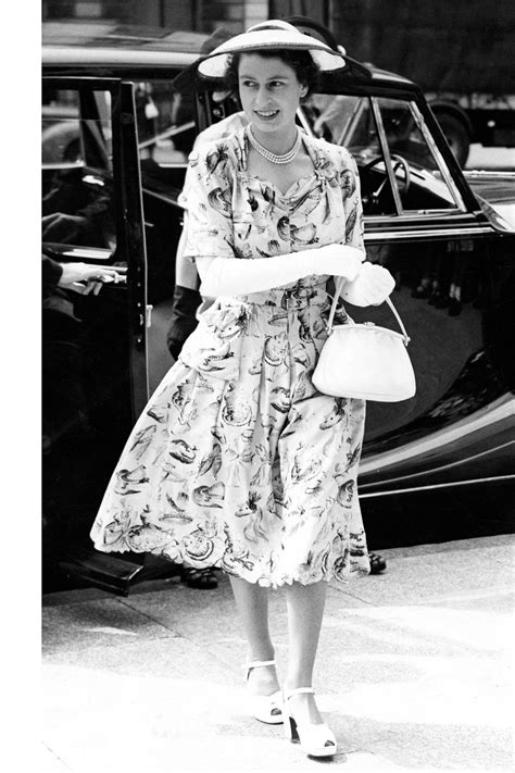 Born 21 april 1926) is queen of the united kingdom and 15 other commonwealth realms. Rare Photos of the Queen You Need to See Before Watching ...
