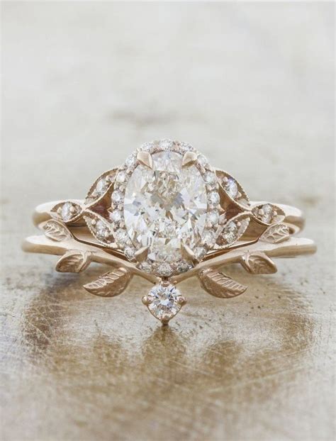 55 Unique Engagement Rings That Wow 2019 29