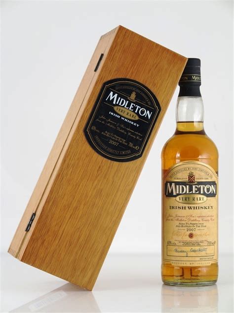 Midleton Very Rare Irish Whiskey 1 X 700ml Auction Graysonline