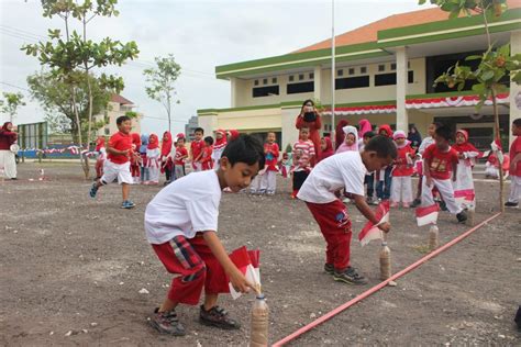 Serunya Siswa Sekolah Mutiara Bali Lomba 17 An Sekolah Mutiara Bali