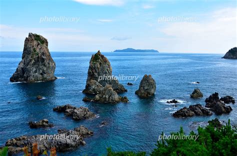 青海島 カモメ岩 写真素材 4020686 フォトライブラリー Photolibrary