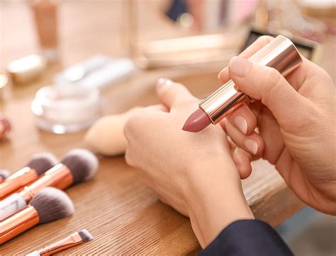 The Best Anti Aging Lipstick Tricks Every Woman Over Should Try Include Exfoliating Avoiding