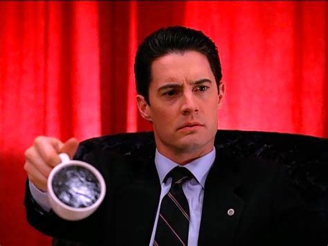 Twin Peaks Returning Early First Footage Stupendous