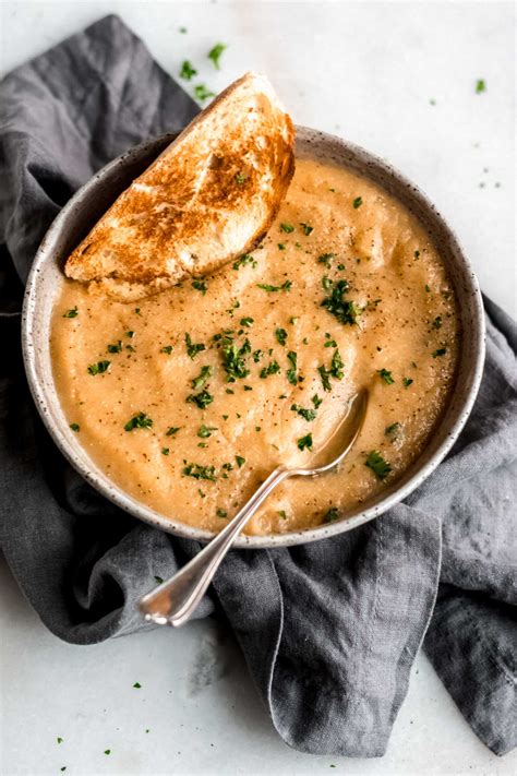 Creamy Roasted Garlic Cauliflower Soup - Vegan, Low in Fat and Carbs