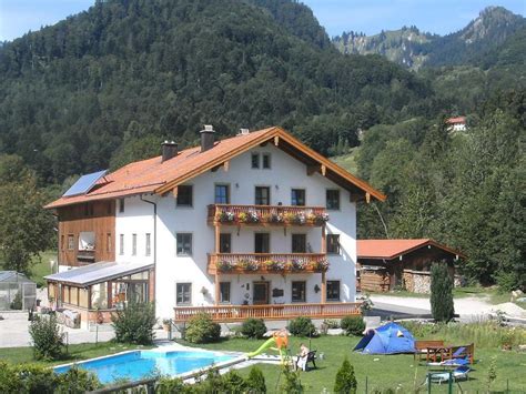 Ein großes angebot an eigentumswohnungen in ruhpolding finden sie bei immobilienscout24. Gästehaus Hinterseer Ruhpolding | Ruhpolding Unterkünfte