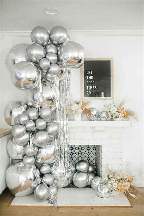 68 Cheerful New Year Party Décor Ideas Digsdigs