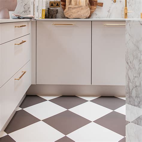 Checkerboard Vinyl Flooring Harvey Maria