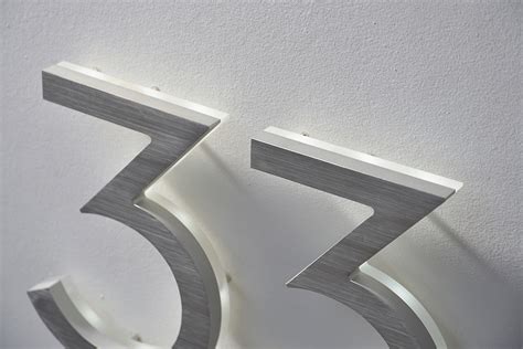 The moda industria design store: Luxello Modern Neutra House Numbers LED Backlit ...