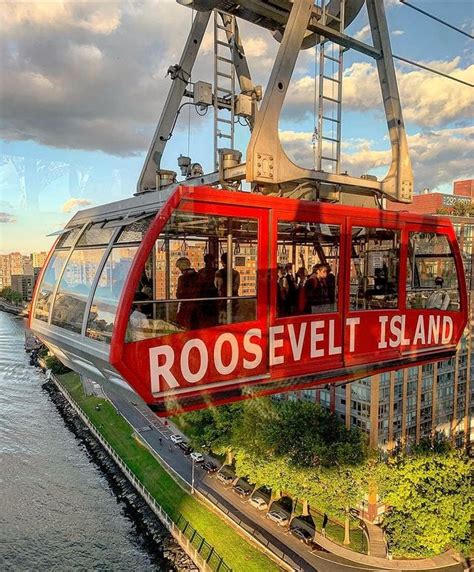 The Guide To Roosevelt Island Tramway Tickets Hours And Tips Bklyn