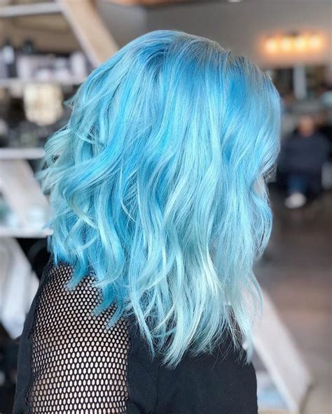 Blue Hair Light Blue Hair Cabelos Pintados Ideias De Cabelo Cabelos