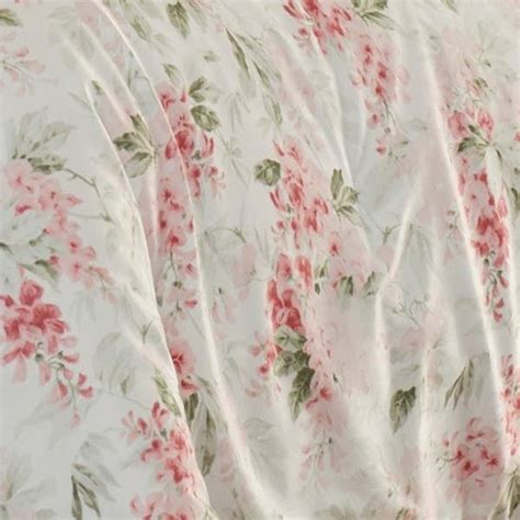 Laura Ashley Wisteria Pink Microfleece Comforter Set Bed Bath And Beyond 29030425 Floral