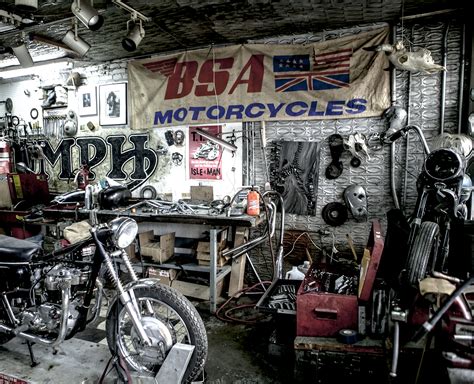 Motorcycle Dream Garages Octane Press