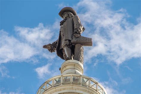 Statue Of William Penn Atop Philadelphias City Hall Against The