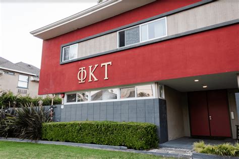 Students Reestablish Phi Kappa Tau Fraternity After 30 Year Hiatus