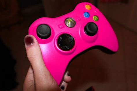 That Is One Sassy Xbox Controller Represent For Our Lady Gamers Xbox Controller Xbox Video