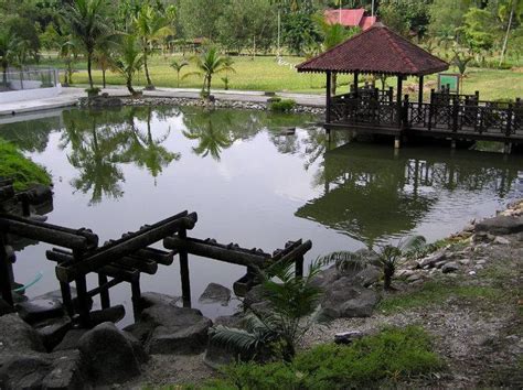 Located in shah alam, malaysia's first agriculture park was opened to the public since 1986. Taman Botani Negara Shah Alam - Shah Alam