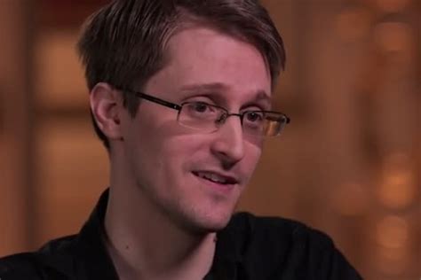 Edward Snowden Schools John Oliver On His ‘embarrassingly Bad Password