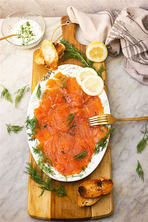 SALMÓN MARINADO FÁCIL Yerbabuena en la cocina