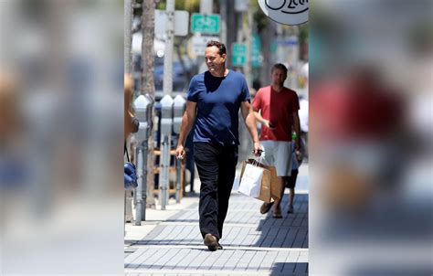 Vince Vaughn Looks Glum During Beach Day After Dui Arrest