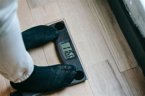 Find Out How Often Should You Weigh Yourself Fitacio