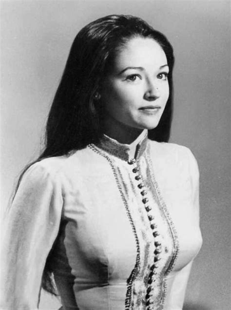 F K Yes Olivia Hussey Olivia Hussey Celebrity Portraits Olivia