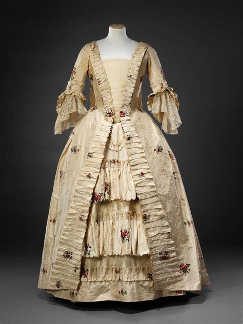 1770s Gown 18th Century Dress 1770s Fashion Historical Dresses
