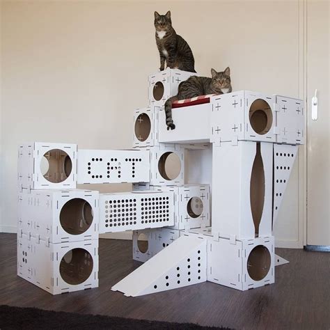 Cara yang pertama adalah siapkan semua alat dan bahan untuk membuat rumah kucing. Gunakan Bahan Tak Terpakai, 10 Ide Rumah Kucing Terbuat ...