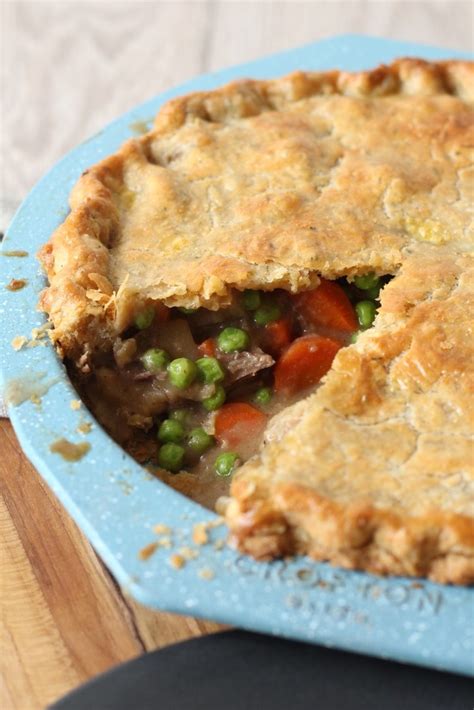 When you've got leftover roast beef, it can be tempting to just throw some ketchup on a plate and call it a day. Leftover Roast Beef Pot Pie - Chocolate With Grace