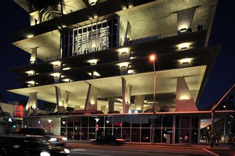 The site owner hides the web page description. 瑞士建築師 Herzog & De Meuron - 邁阿密商業中心停車場 1111 Lincoln Road - 準建築人 FAM 討論區