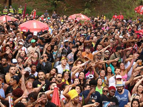 Blocos Animam A Ter A Feira De Carnaval Em S O Paulo