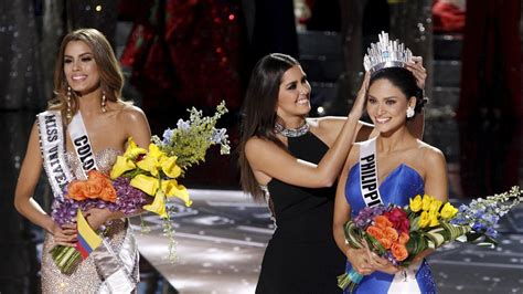 Steve Harvey Crowns Wrong Miss Universe