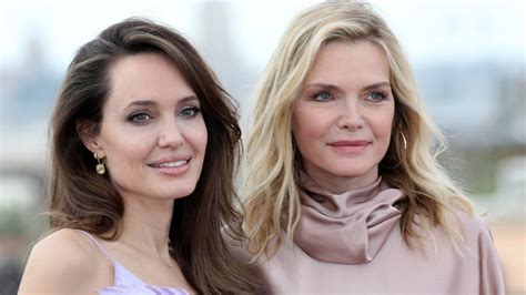Angelina Jolie Promuje Czarownic We W Oszech Ofeminin