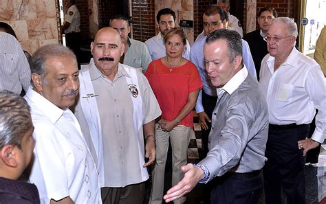 Sostienen Reunión Alcalde De Laredo Y Presidente Municipal Electo De Nuevo Laredo México