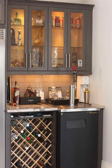 Our modern industrial liquor cabinet is an excellent addition to your home bar or a restaurant in need of a high end piece of furniture to store bottles. Brilliant 20 Stunning Home Dry Bar Designs and Decor Ideas ...