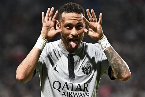 Neymar Neymar Sending A Message With His New Goal Celebration Marca