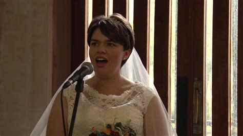 bride sings before she walks down the aisle youtube