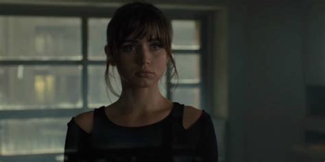 The contents of a hidden grave draw the interest of an industrial titan and send officer k, an lapd blade runner, on a quest to find a missing legend. New Blade Runner 2049 Featurette Introduces New Characters ...