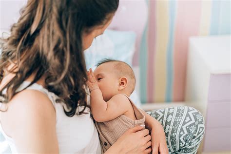 How To Start Breastfeeding Again After Stopping Flourish