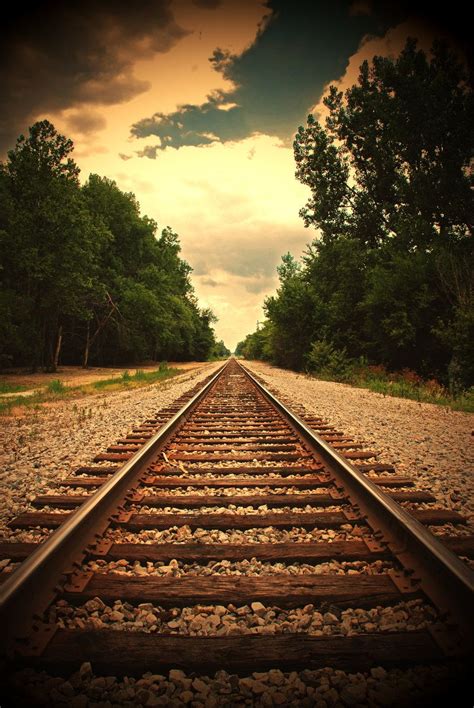 30 Most Beautiful Pictures Of Railroad Tracks Railroad Track