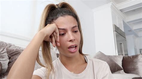 Youtuber Laura Lee Apologizes For Racist Tweets
