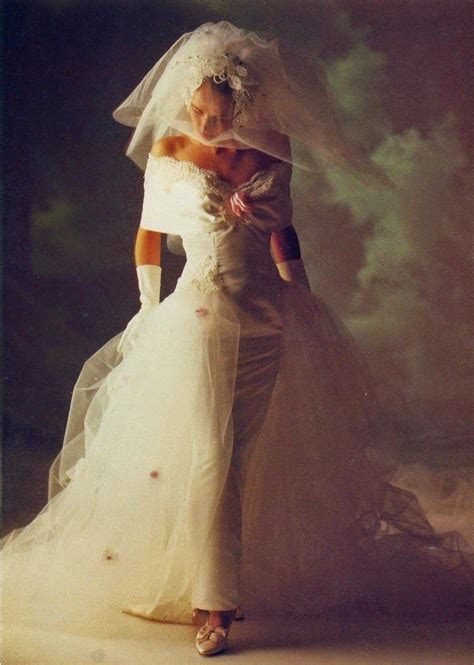 the best of the 1990s american designers wedding dress photography bride american design