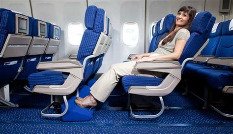 Difference Between First Class And Economy Flights First Class