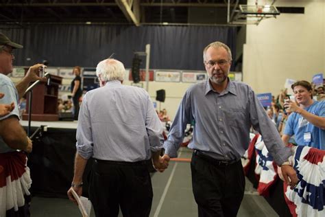 Levi Sanders Bernie Sanders Son Carries His Fathers Passion To Fight
