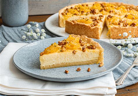 Einen nuss ricotta kuchen für einen bloggeburtstag. Ricotta-Kuchen mit karamellisierten Pinienkernen und ...
