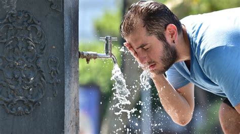 Sağlık Bakanlığı ndan vatandaşlara sıcak hava uyarısı Mecbur
